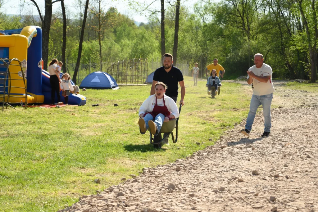 Galerie Camping Ștefanos 4